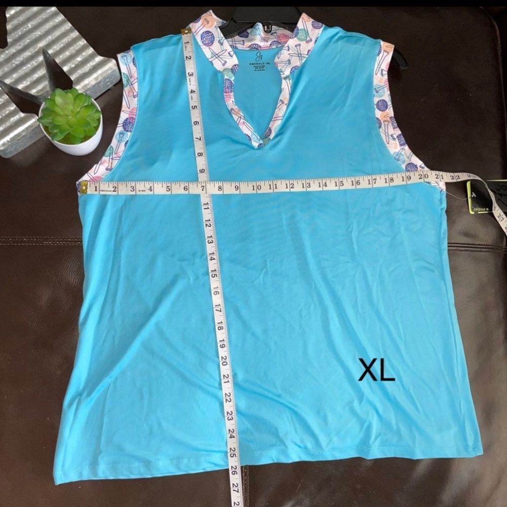 Emerald 18 Women's Golf Top Sleeveless Split V-Neck UPF 50+ Aqua Blue - Picture 9 of 11